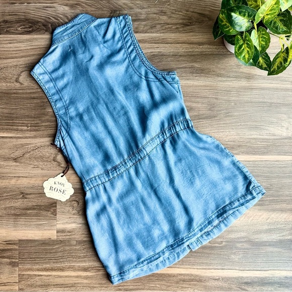 NWT Knox Rose Light Wash Chambray Utility Vest Tunic Size XS - Picture 11 of 12